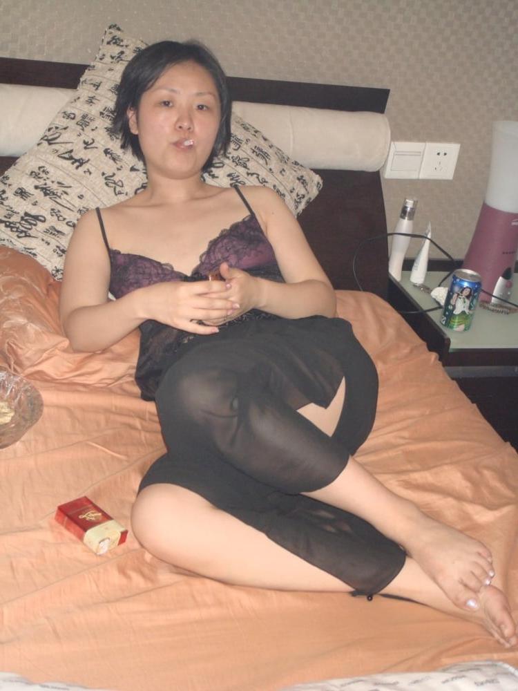 25P chinese woman leaked 2