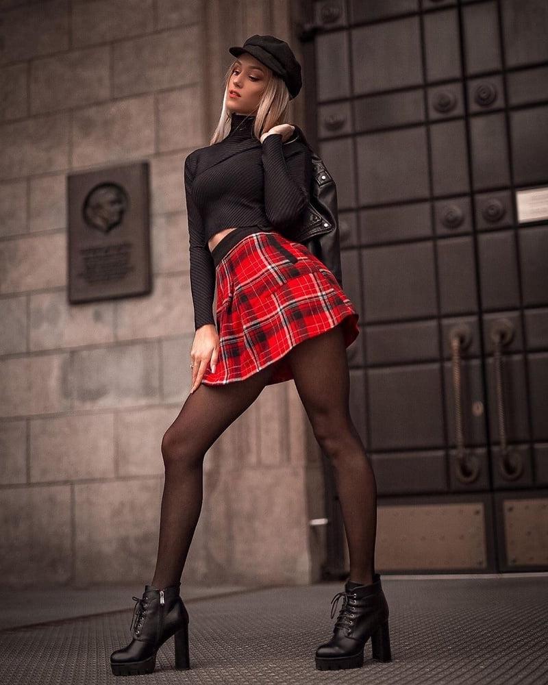 25P pantyhose girls 14
