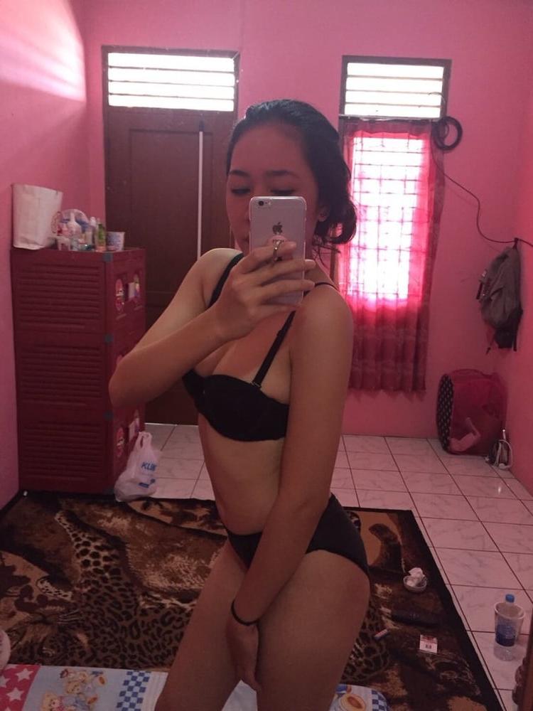 21P Indonesian girls 14
