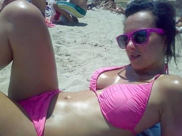 25P Hot Greek Girls On The Beach