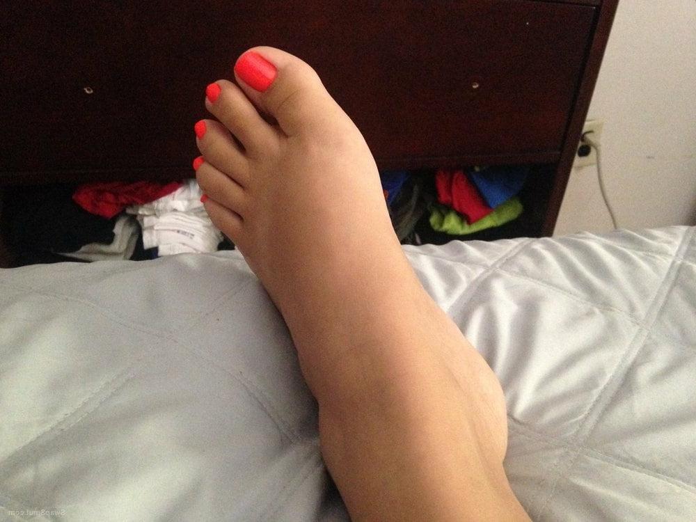 25P Feet &amp; Armpit FETISH