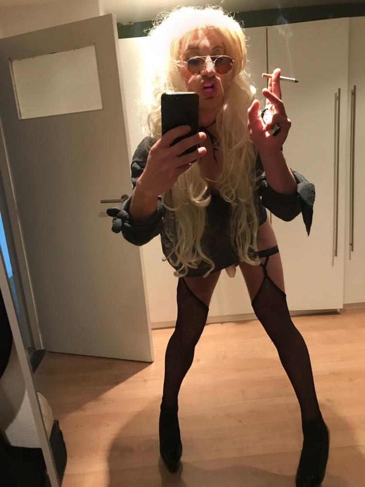 11P Sissy Bimbo Whore in Chastity