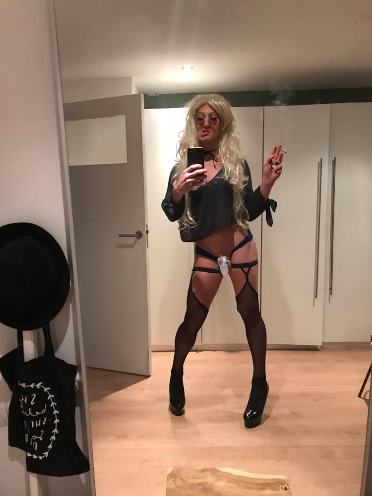 11P Sissy Bimbo Whore in Chastity