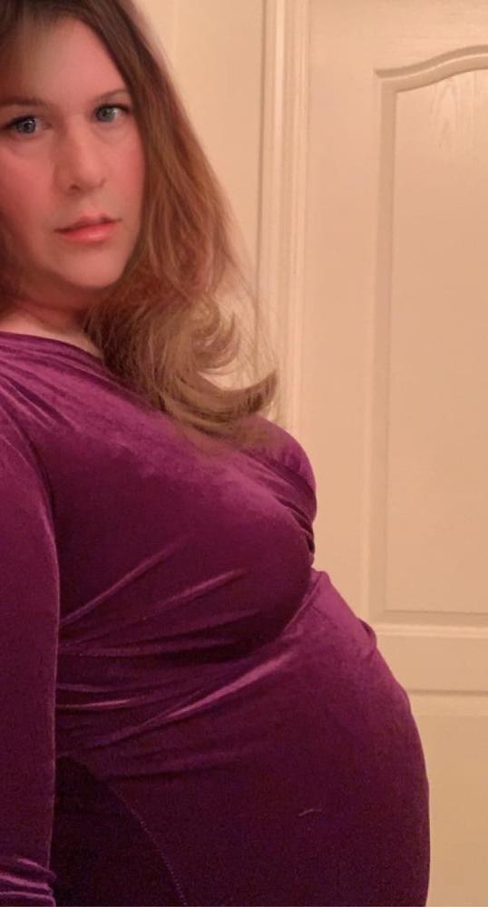 8P My fantasy pregnant photos ...if only I could have your baby