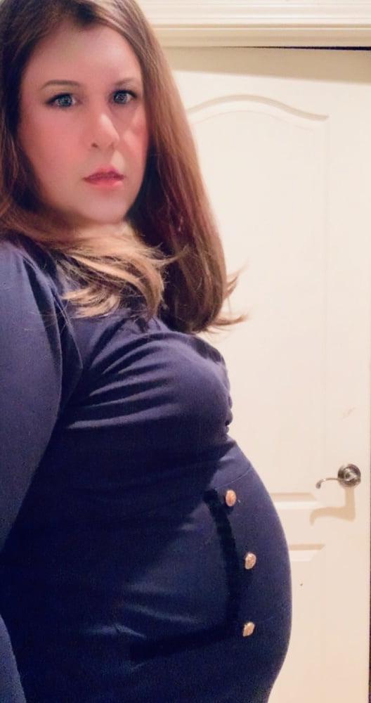 8P My fantasy pregnant photos ...if only I could have your baby