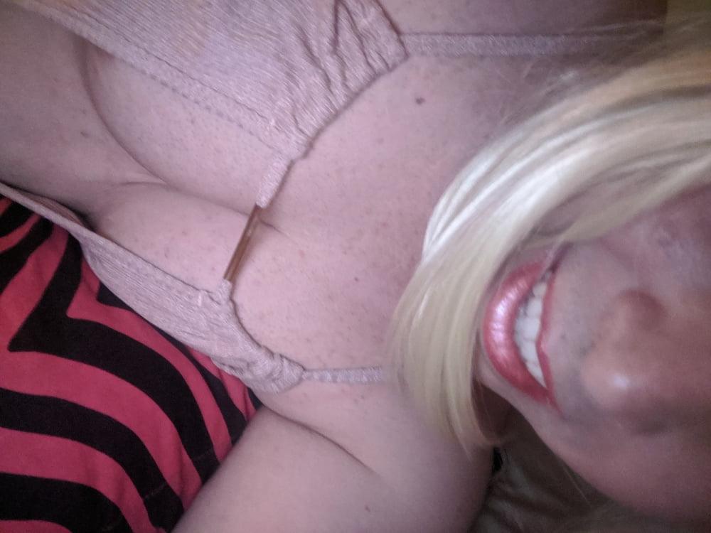 25P BBC Sissy Looking Cute while enjoying Black Cock
