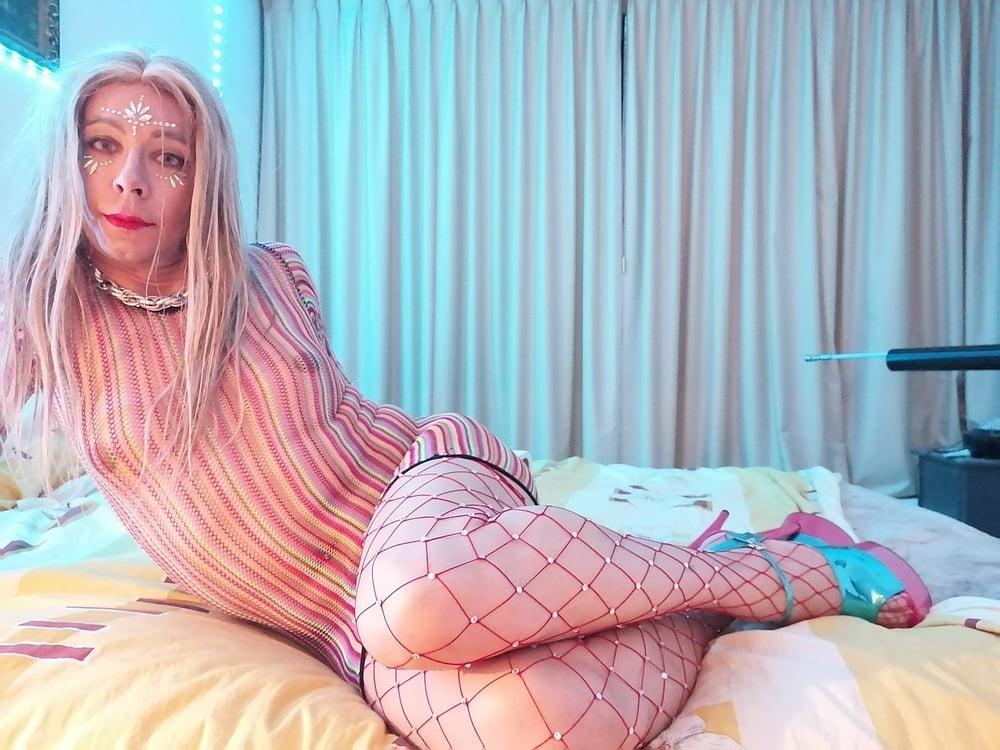 25P Camelia - Erotic BBC lover sissy