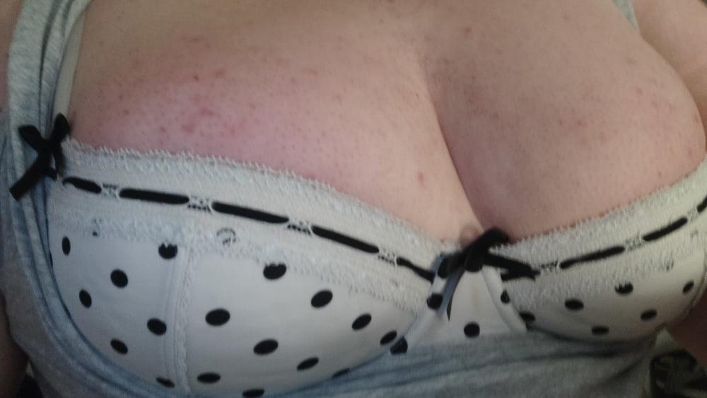 25P Fat Sissy Pig Dani 2020