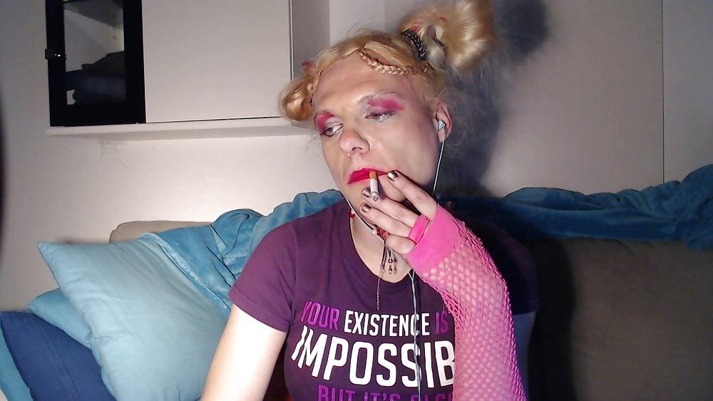 25P The making of Bimbo Barbie Brandynette