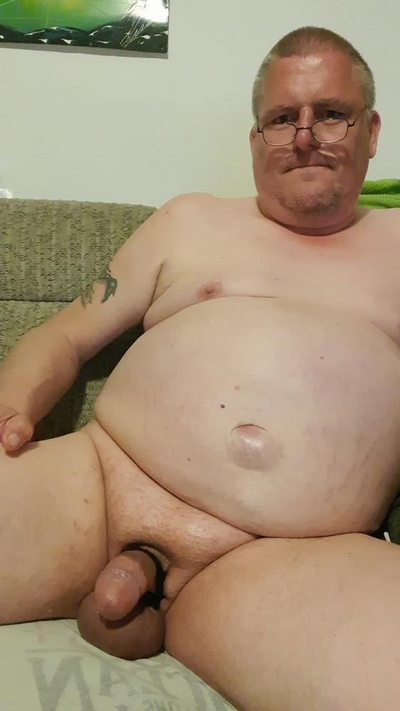 21P fat sau is naked