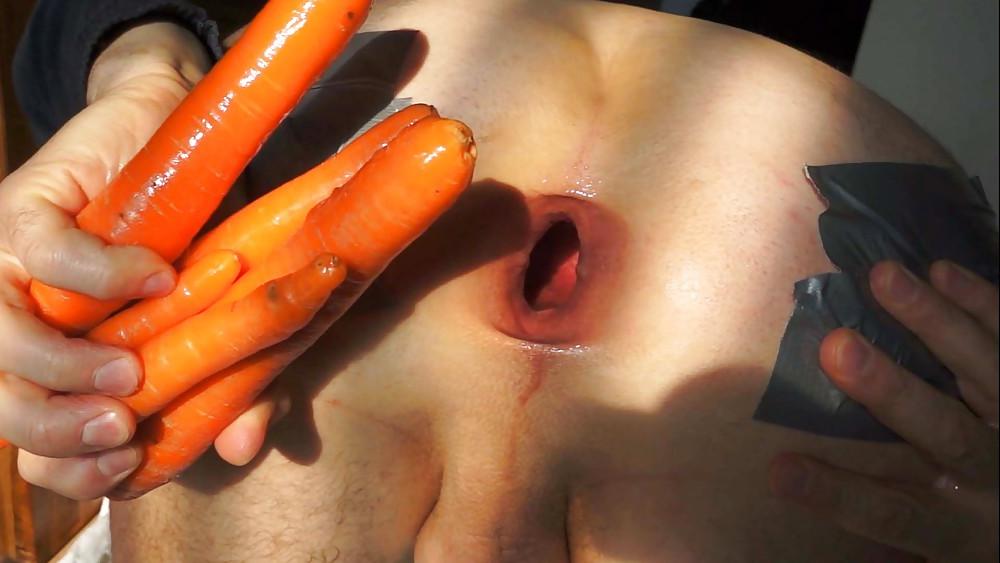 17P Fucking prolapse and gaping April 2013