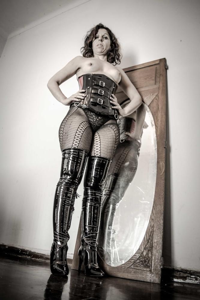 20P Mistress