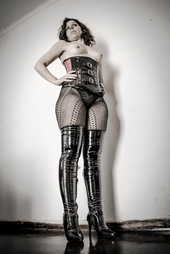 20P Mistress