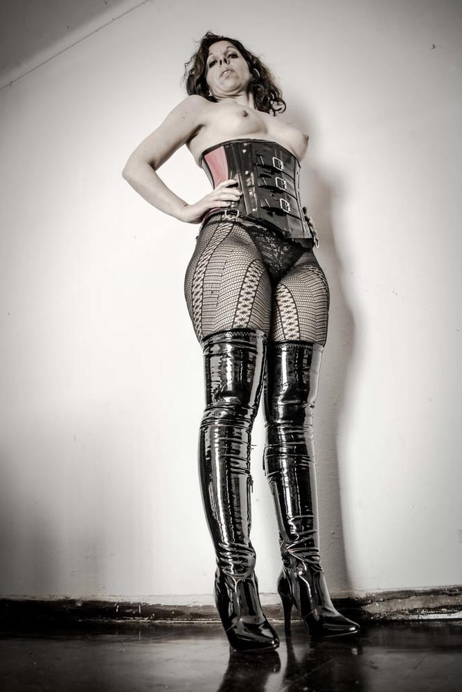 20P Mistress