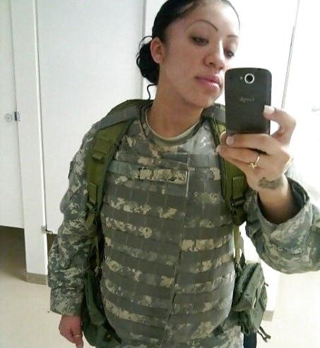 9P Nude Army Chick
