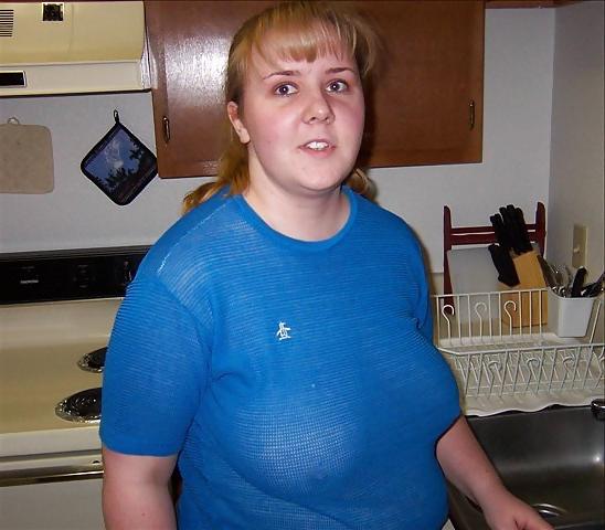 25P Fat Busty Sarah's Private Phone Pics