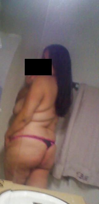 5P Wifey Mirror Pics