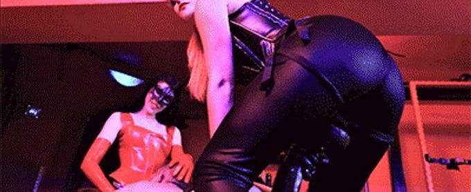 17P Mistress Iside nude