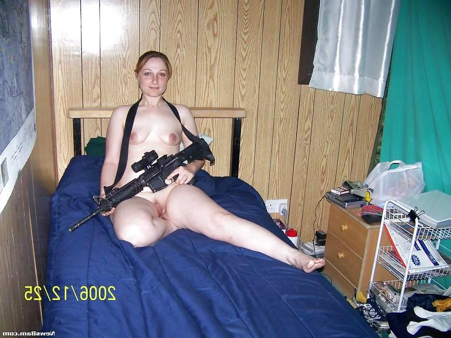 25P Military Nude Girls Part 2