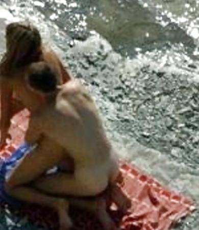 4P Amateurs having sex on public beach - adriatic coast