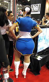 22P Sisters fat thighs