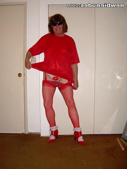 20P Sexy cds and tvs showing off