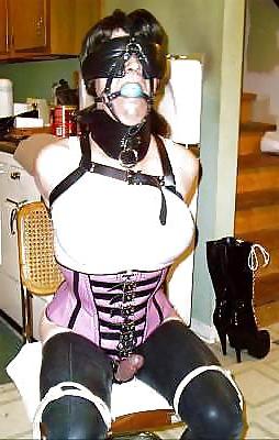18P More cds and tvs all tied up