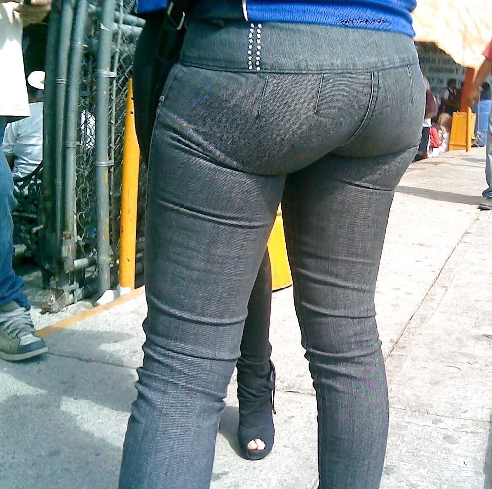 25P Wife In Tight Jeans #19