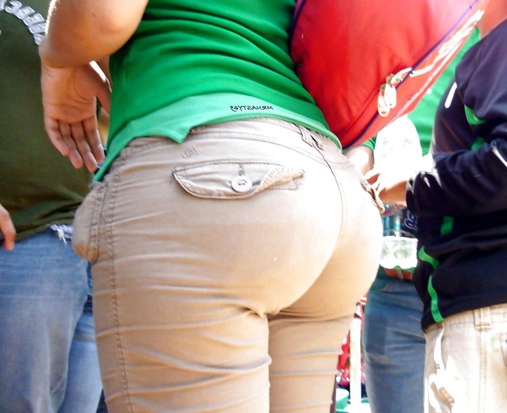 25P Wife In Tight Jeans #19