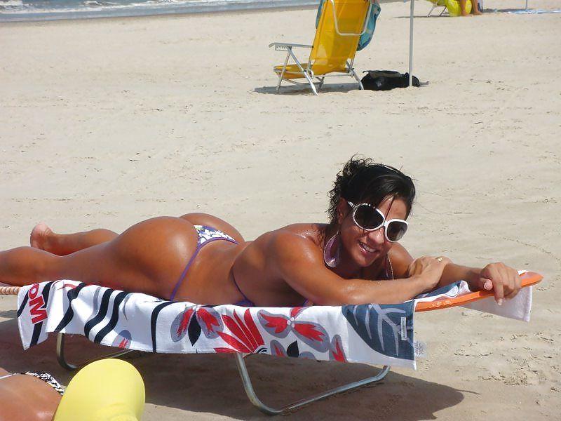25P Brazilian Hot Bikinis 3
