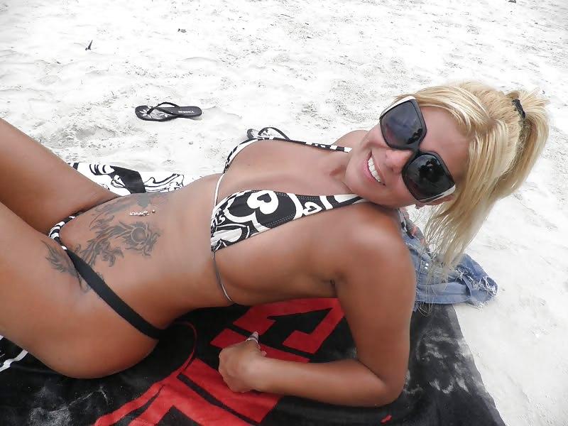 25P Brazilian Hot Bikinis 3