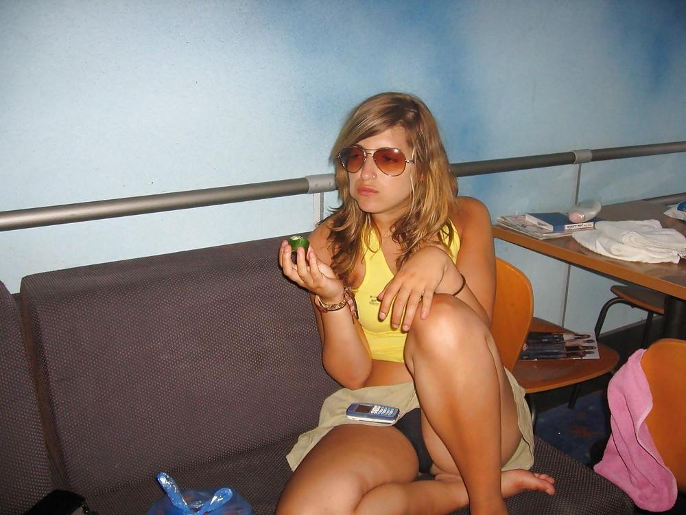 25P Amateur Upskirt Erotica 5 By twistedworlds