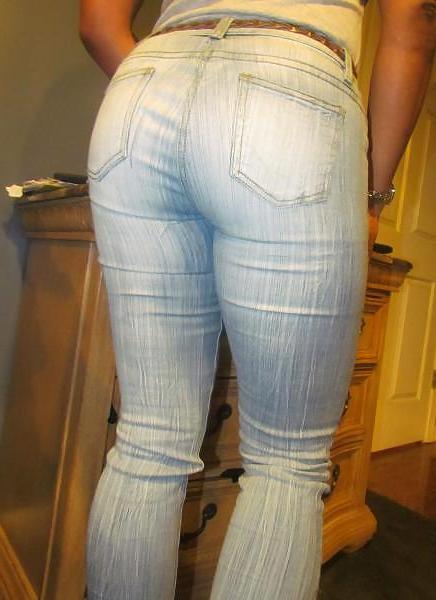 25P Tight Jeans