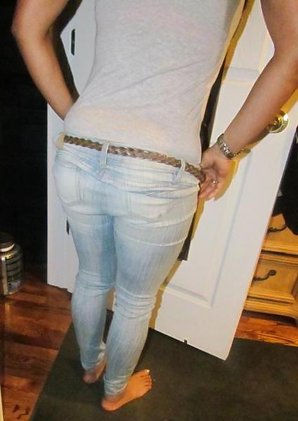 25P Tight Jeans