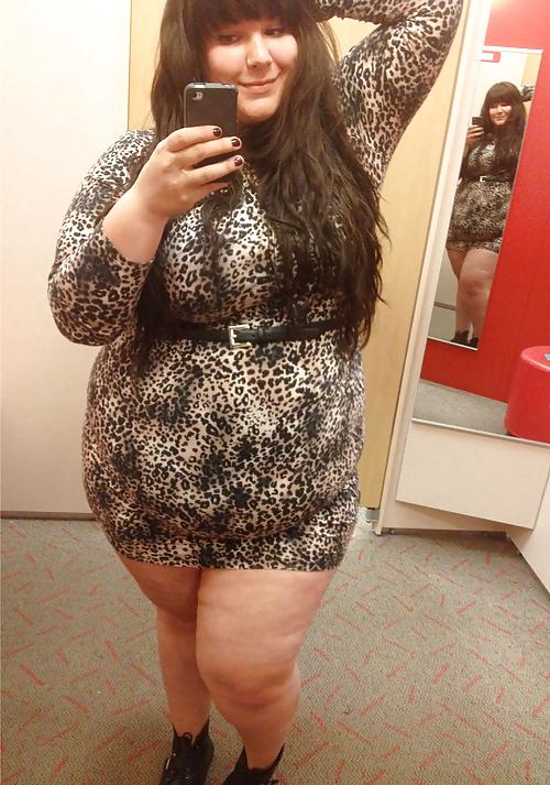 19P SEXY FAT GIRLS