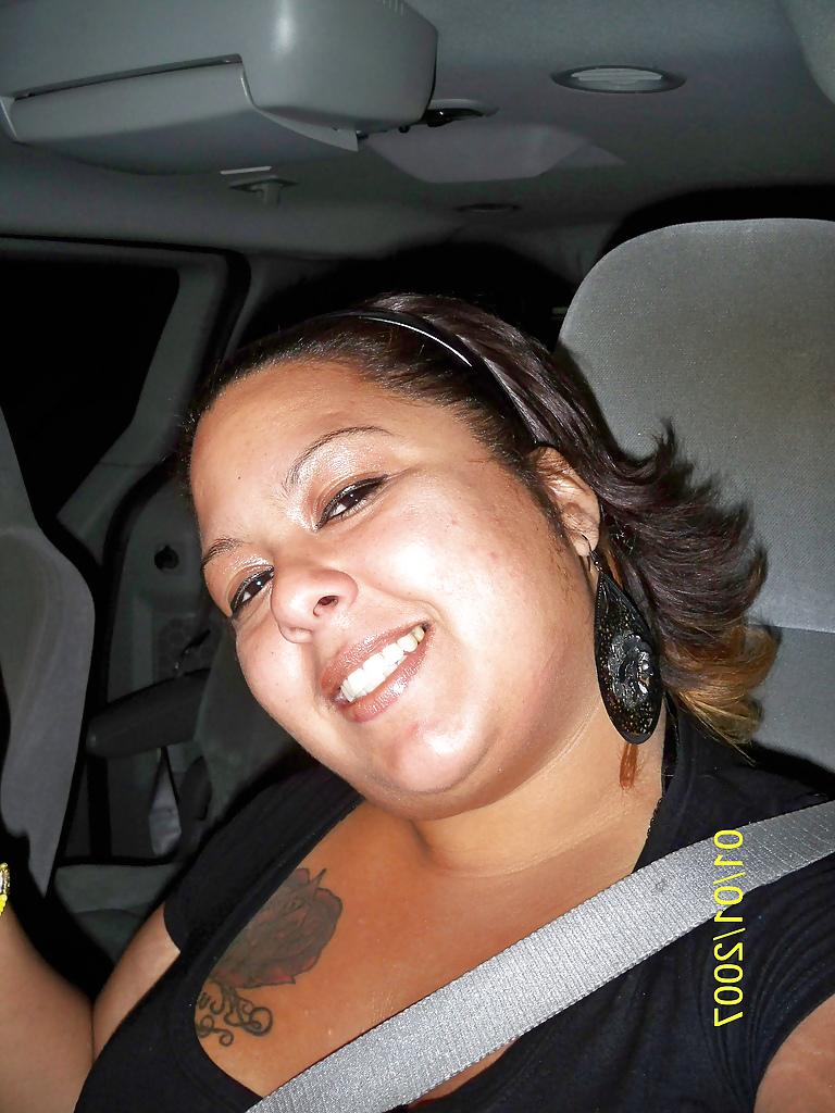 19P Thick wife sexy