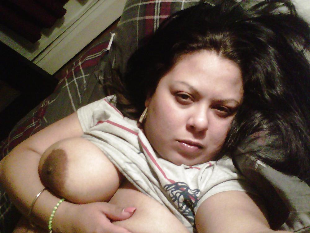 19P Thick wife sexy