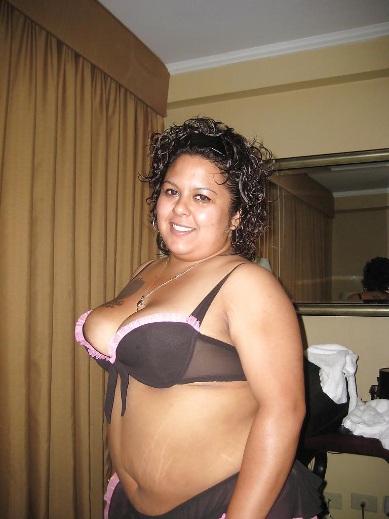 19P Thick wife sexy