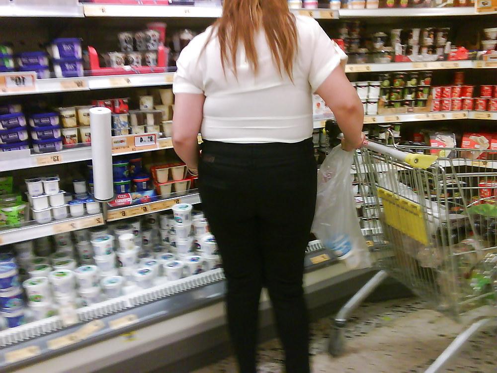 12P Fat israeli ass