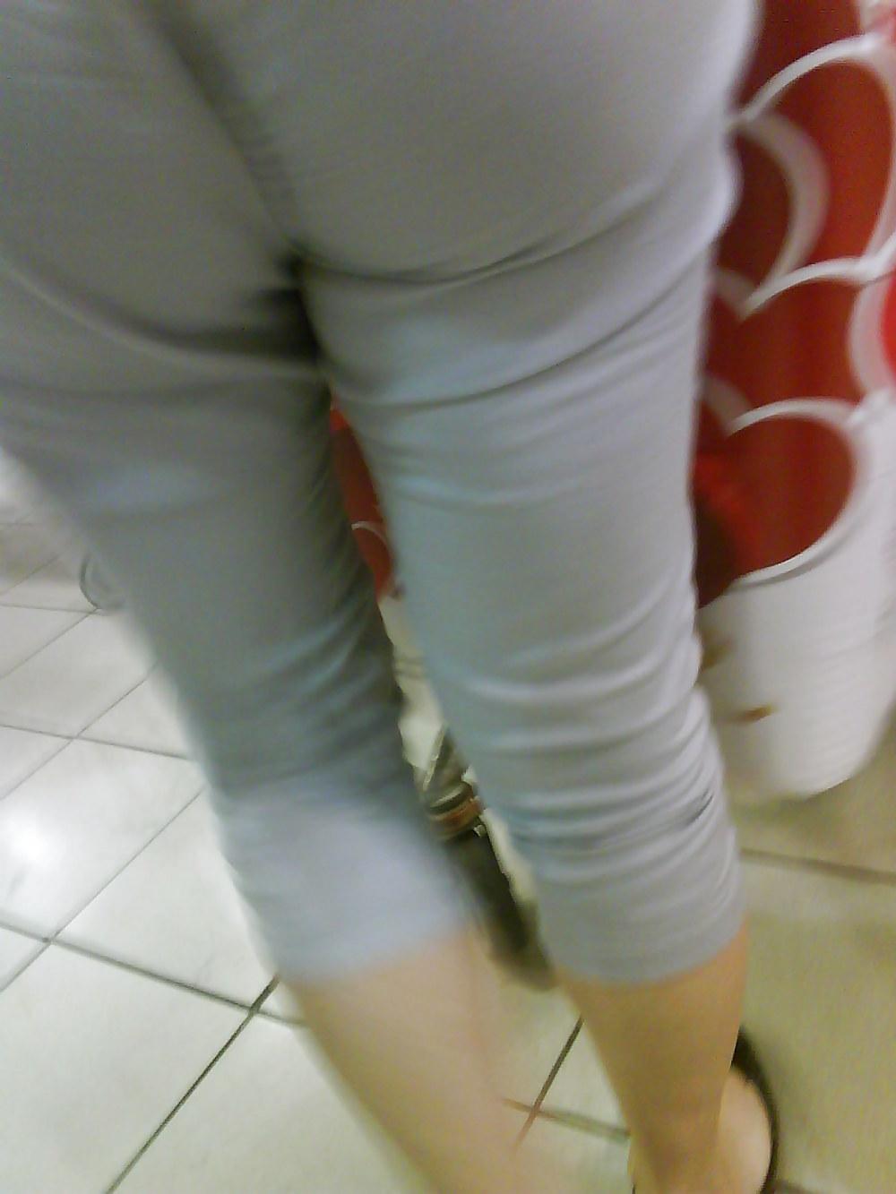 12P Fat israeli ass