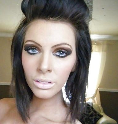 25P Super Sexy Bimbo Babe