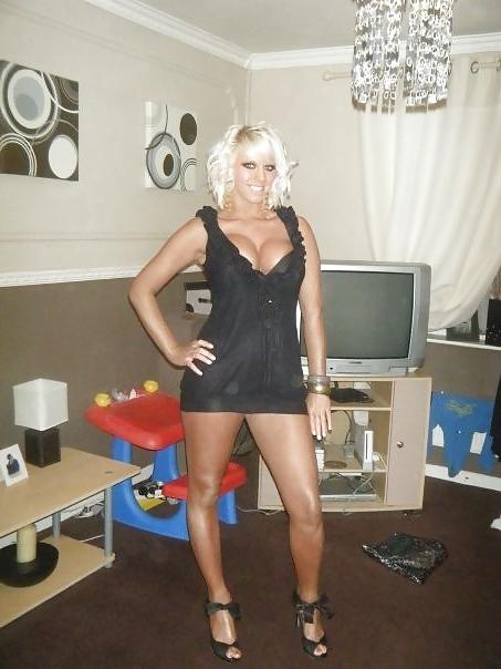 25P Super Sexy Bimbo Babe