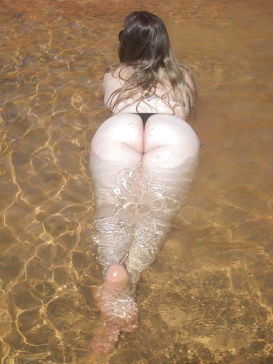25P Brazilian Friends Big Butt II
