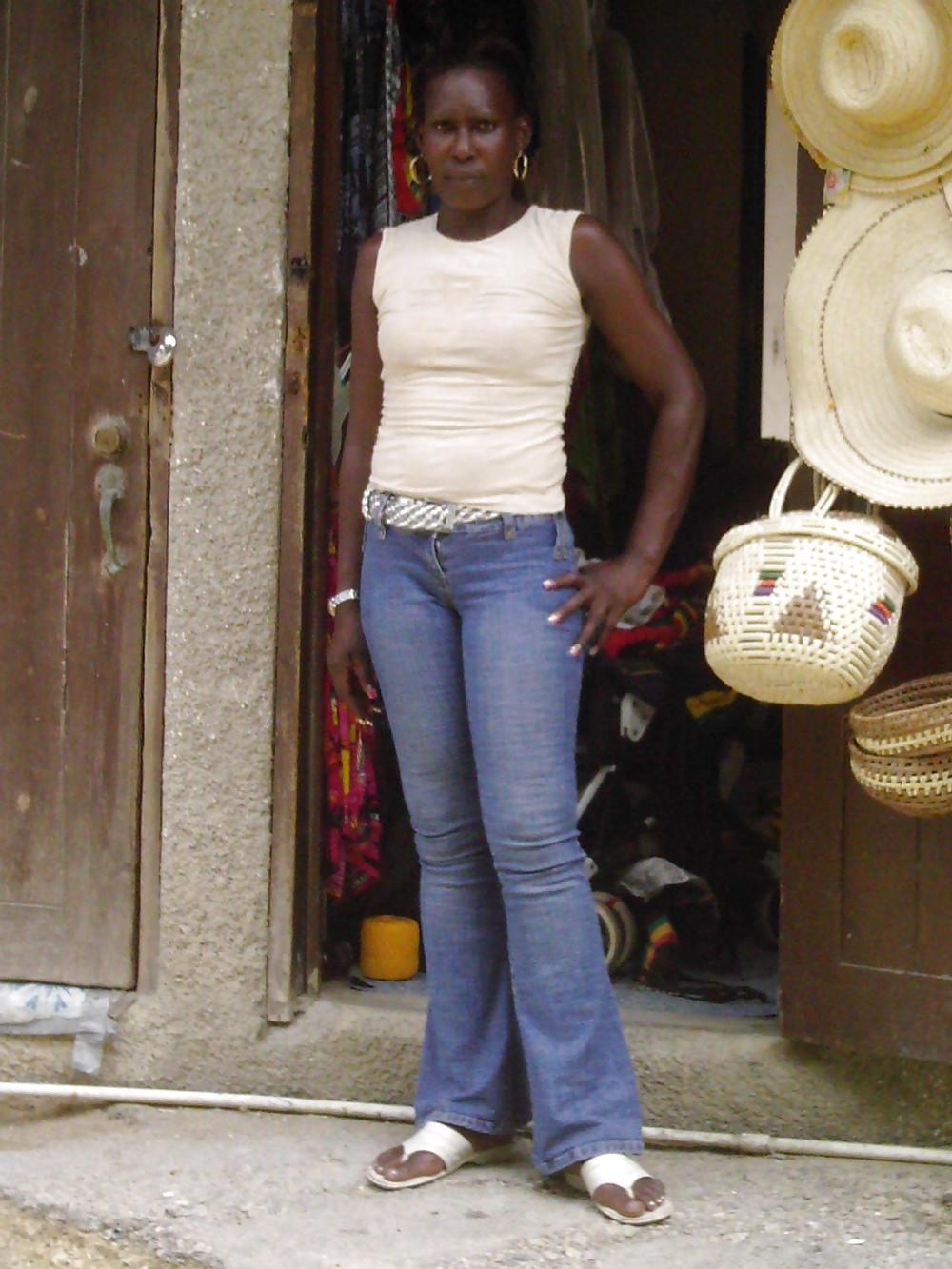 25P Queens in Jeans CXXXXVII