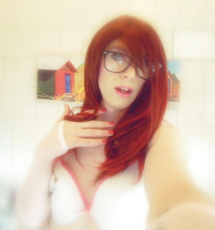 18P Pretty lil me in the bathroom