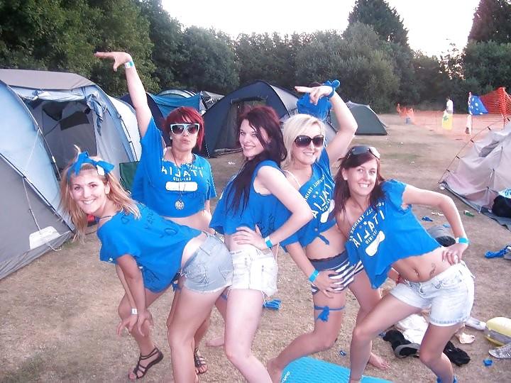 25P Queens in jeans CVII - some lesbians