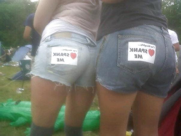 25P Queens in jeans CVII - some lesbians