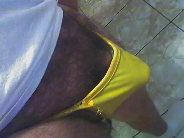 25P Yellow thong!!!