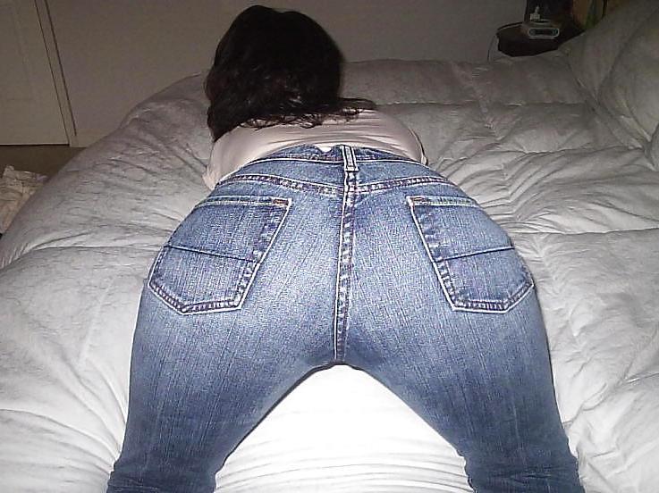 25P Queens in Jeans CXXVIII