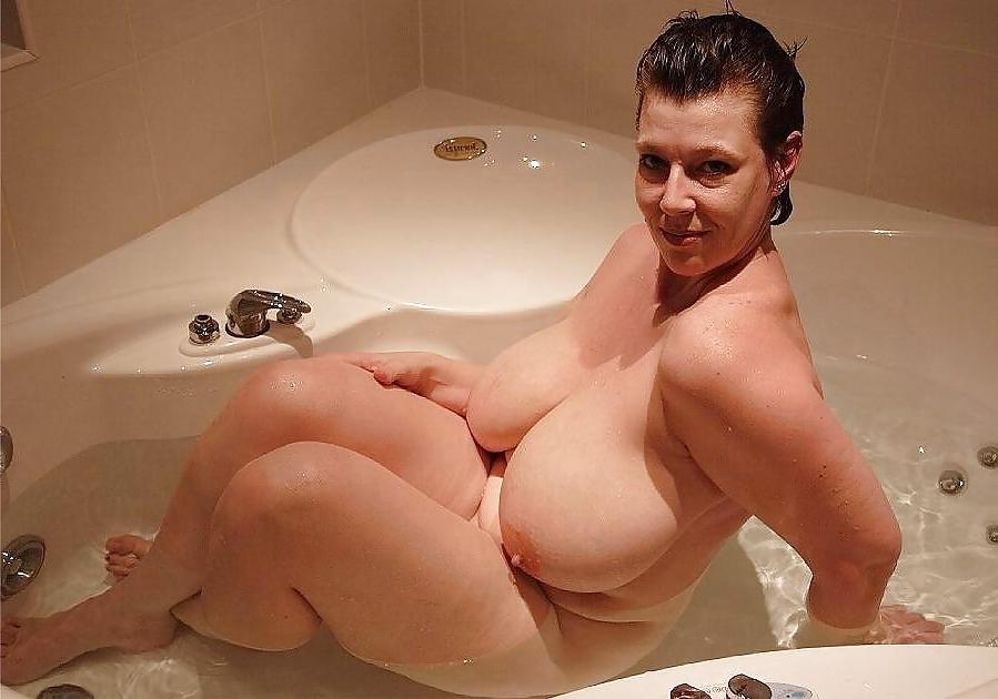 25P Beautiful Curvy Girls 12